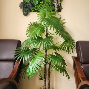 Palma abanico artificial 1.75 metros tronco madera natural — Distribuciones Villegas Pereira
